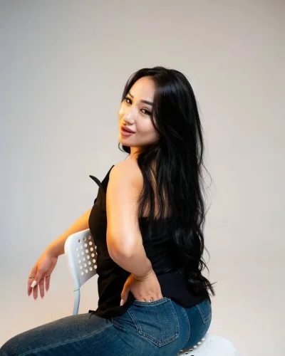 Adelaida photo 17, asian, athletic, black hair, 166 cm, 54 kg, Medium bust, Hong Kong