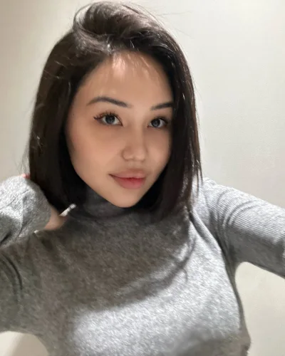 Moni photo 14, asian, athletic, brunette, 165 cm, 54 kg, Medium bust, Hong Kong