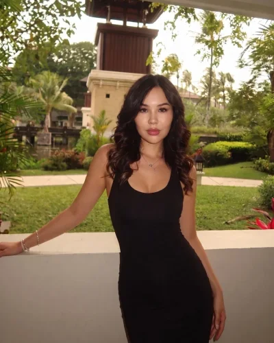 Moni photo 21, asian, athletic, brunette, 165 cm, 54 kg, Medium bust, Hong Kong