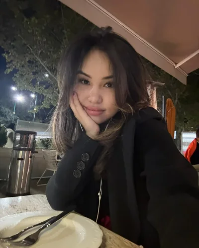 Moni photo 52, asian, athletic, brunette, 165 cm, 54 kg, Medium bust, Hong Kong