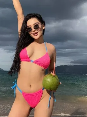 Albina photo 1, asian, athletic, brunette, 159 cm, 53 kg, Medium bust, Hong Kong
