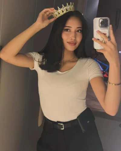 Isabella photo 11, asian, athletic, black hair, 168 cm, 60 kg, Large bust, Hong Kong