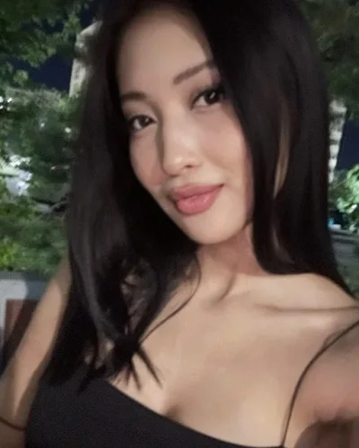 Isabella photo 5, asian, athletic, black hair, 168 cm, 60 kg, Large bust, Hong Kong