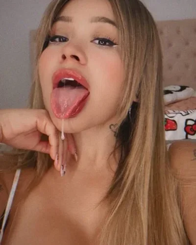 Rodelphine photo 6, european, athletic, blonde hair, 170 cm, 58 kg, Hong Kong