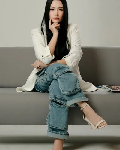 Erato photo 5, european, athletic, black hair, 165 cm, 59 kg, Hong Kong