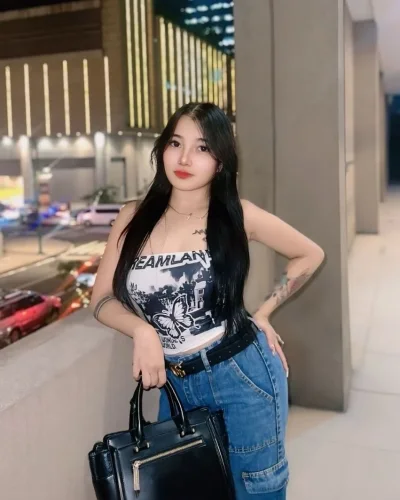 Raven photo 2, asian, athletic, black hair, 160 cm, 50 kg, Hong Kong