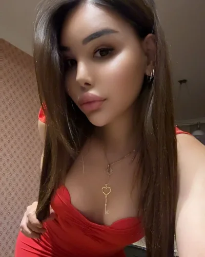 Freyaa photo 6, european, athletic, brunette, 168 cm, 60 kg, Hong Kong