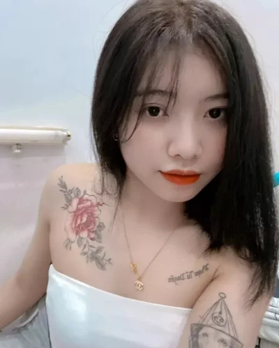Cammy photo 1, asian, slim, black hair, 166 cm, 48 kg, Hong Kong