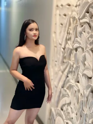 Aluna photo 1, asian, slim, black hair, 159 cm, 47 kg, Hong Kong