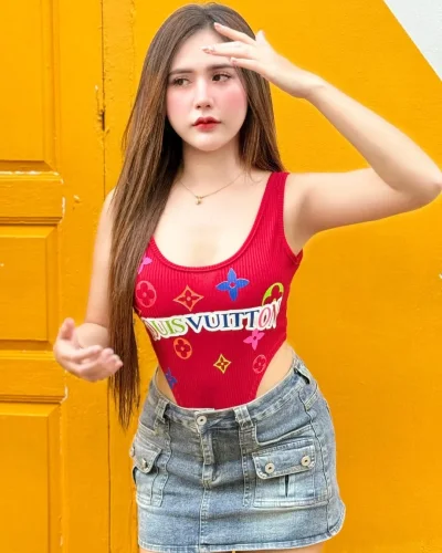 Dila photo 6, asian, slim, brunette, 167 cm, 51 kg, Hong Kong