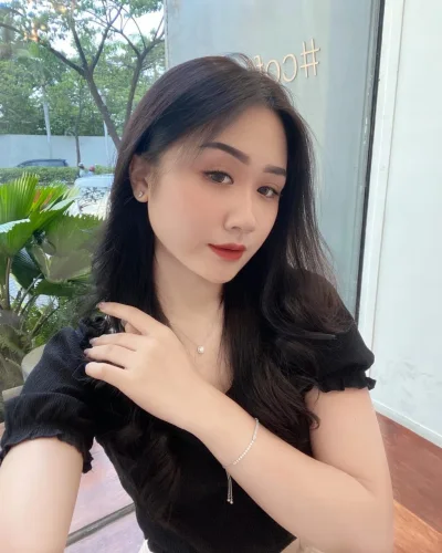 Jessiee photo 2, asian, slim, black hair, 167 cm, 44 kg, Hong Kong