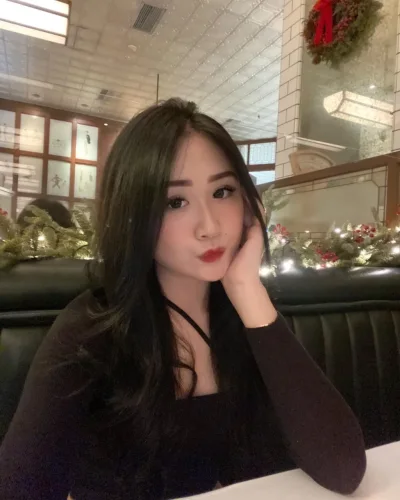 Jessiee photo 3, asian, slim, black hair, 167 cm, 44 kg, Hong Kong