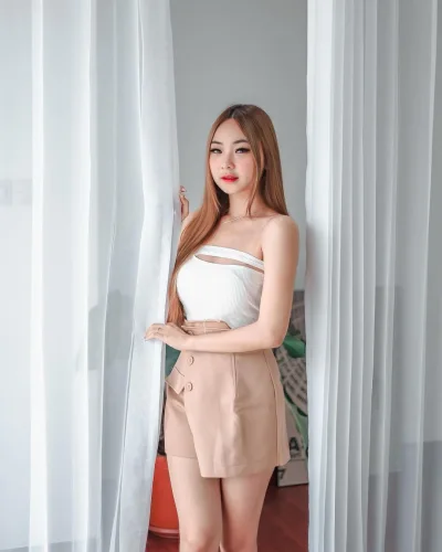 Yulia photo 4, asian, athletic, brunette, 165 cm, 55 kg, Hong Kong