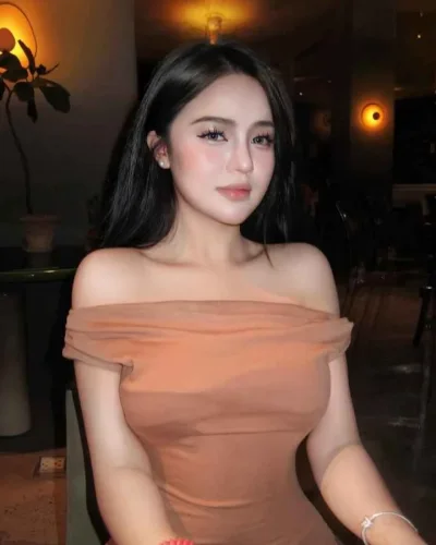 Jessie photo 3, asian, slim, black hair, 165 cm, 49 kg, Hong Kong