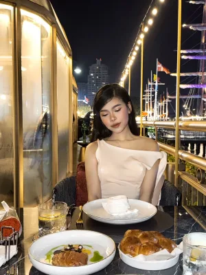 Milin Natural Boobs Student photo 1, asian, athletic, black hair, 158 cm, 48 kg, Hong Kong