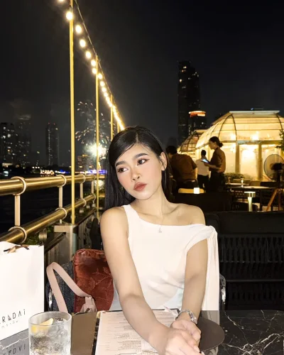 Milin Natural Boobs Student photo 7, asian, athletic, black hair, 158 cm, 48 kg, Hong Kong
