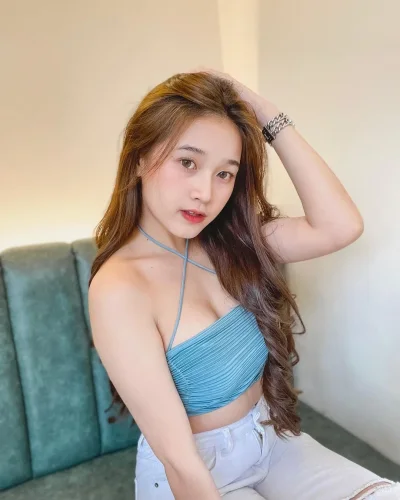 Yasmine photo 8, asian, slim, black hair, 163 cm, 50 kg, Hong Kong