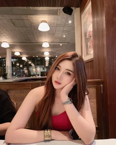 Amorra photo 6, asian, slim, brunette, 165 cm, 49 kg, Hong Kong