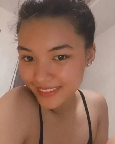 Tina photo 1, asian, slim, black hair, 166 cm, 48 kg, Hong Kong