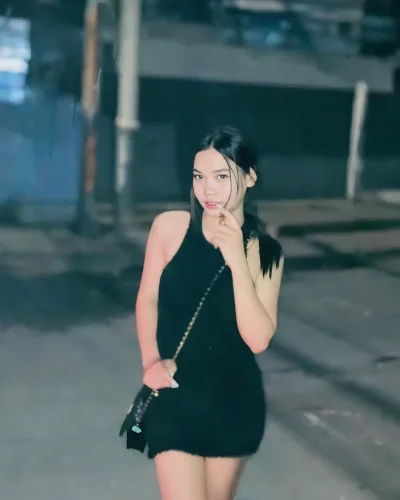Camila photo 7, asian, slim, black hair, 160 cm, 46 kg, Hong Kong