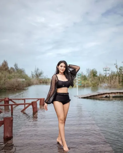 Chaca photo 6, asian, slim, black hair, 169 cm, 48 kg, Hong Kong