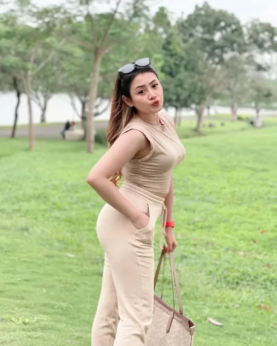 Mercyy photo 1, asian, slim, blonde hair, 165 cm, 51 kg, Hong Kong