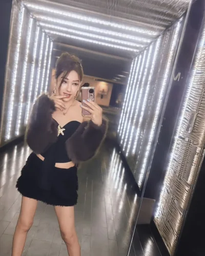 Ig Momokimkorean photo 7, asian, slim, brunette, 170 cm, 50 kg, Hong Kong