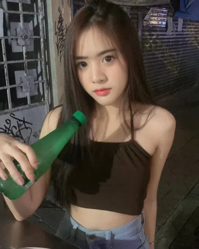 Selly photo 2, asian, slim, red hair, 168 cm, 50 kg, Hong Kong