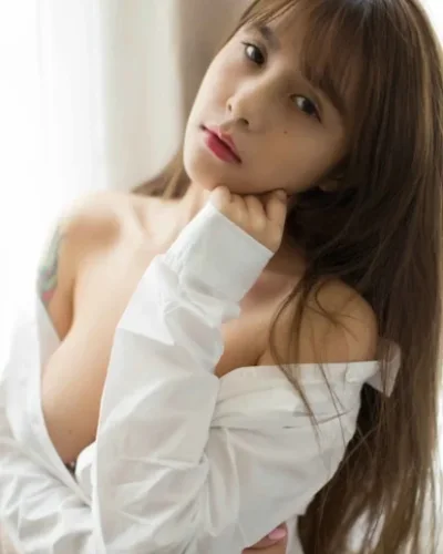 Cindy photo 4, asian, slim, brunette, 166 cm, 48 kg, Hong Kong