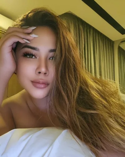 Emma photo 2, asian, petite, brunette, 157 cm, 56 kg, Hong Kong