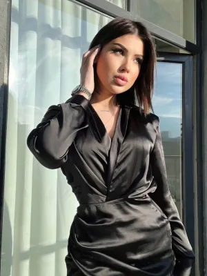 Kara photo 1, european, slim, brunette, 166 cm, 46 kg, Hong Kong