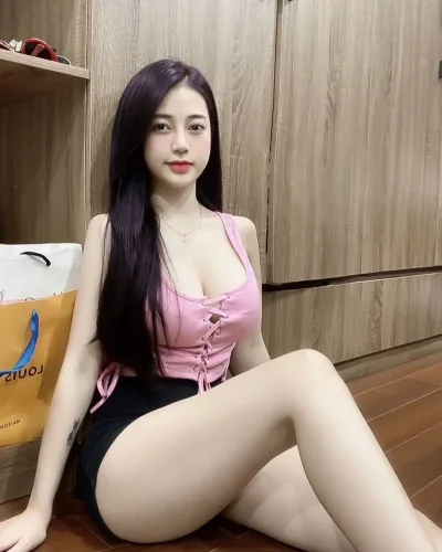 Anggi photo 3, asian, slim, black hair, 164 cm, 49 kg, Hong Kong
