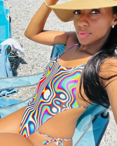 Karla Pornostar photo 1, ebony / black, slim, brunette, 166 cm, 50 kg, Hong Kong