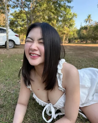 Meyda photo 4, asian, slim, black hair, 167 cm, 52 kg, Hong Kong