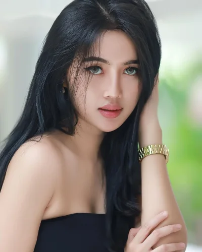 Sarah photo 4, asian, athletic, black hair, 165 cm, 55 kg, Hong Kong