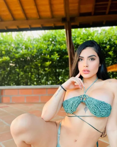 Mira photo 2, european, athletic, black hair, 168 cm, 54 kg, Hong Kong