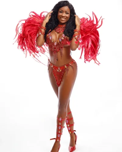 Angel Ferreira photo 8, ebony / black, athletic, black hair, 168 cm, 54 kg, Hong Kong