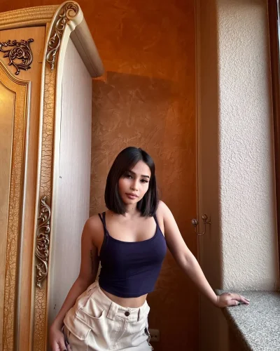 Candy photo 5, asian, petite, black hair, 157 cm, 44 kg, Hong Kong