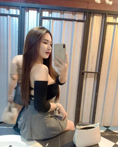 Annara photo 5, asian, slim, brunette, 165 cm, 49 kg, Hong Kong