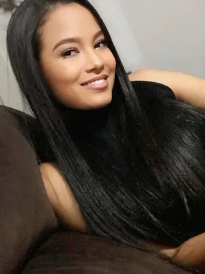 Roanna photo 1, latino, athletic, black hair, 173 cm, 57 kg, Hong Kong
