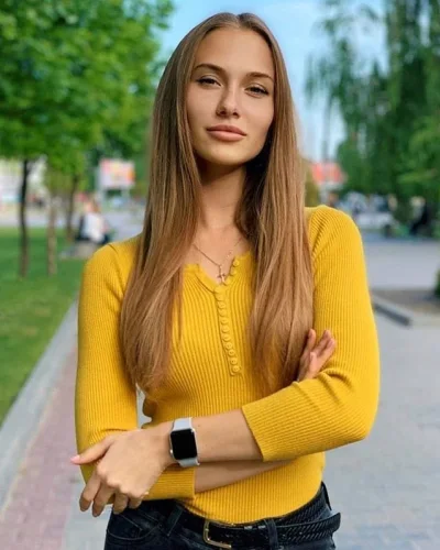 Darla photo 4, european, slim, blonde hair, 169 cm, 53 kg, Hong Kong