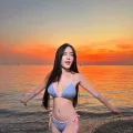 Windi photo 3, asian, slim, black hair, 169 cm, 50 kg, Hong Kong