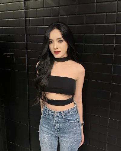 Windi photo 9, asian, slim, black hair, 169 cm, 50 kg, Hong Kong