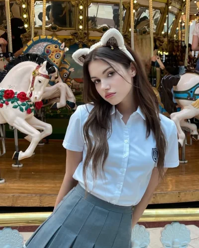 Helina photo 5, european, slim, brunette, 170 cm, 52 kg, Hong Kong