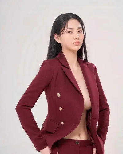 Seductive Korean Hana photo 5, asian, slim, black hair, 165 cm, 49 kg, Hong Kong