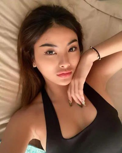 Layla photo 3, asian, petite, brunette, 157 cm, 53 kg, Hong Kong