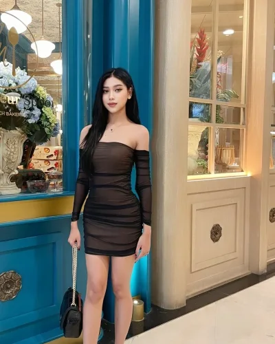 Jihan photo 2, asian, slim, black hair, 172 cm, 45 kg, Hong Kong