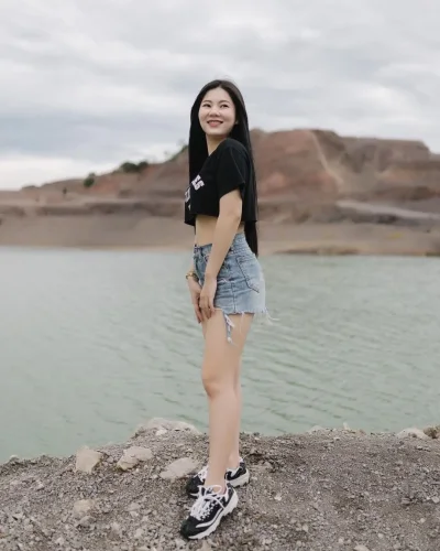Tiara photo 4, asian, slim, brunette, 170 cm, 50 kg, Hong Kong