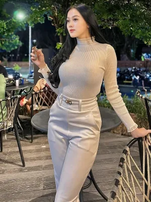 Nindy photo 1, asian, athletic, black hair, 165 cm, 52 kg, Hong Kong