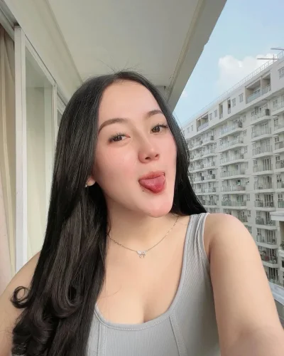 Nindy photo 5, asian, athletic, black hair, 165 cm, 52 kg, Hong Kong